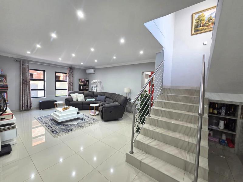 4 Bedroom Property for Sale in Melodie North West